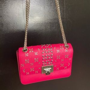 hot pink michael kors crossbody with floral